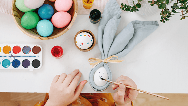 last minute osterbastelei: aus dem gekochten ei wird ein osterhase